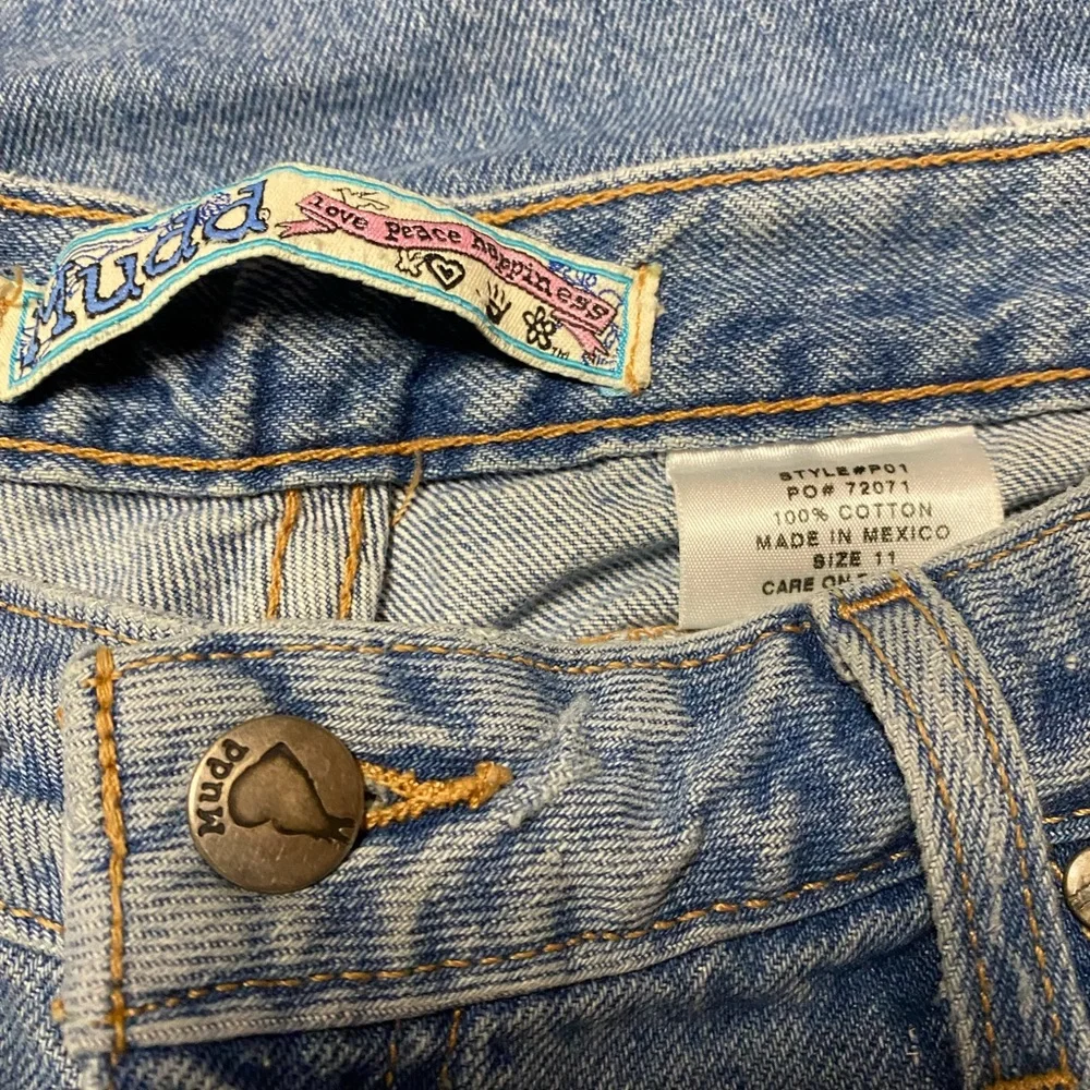 Mudd Bermuda Jean Shorts Women’s 11 Blue Denim Casual Cut Offs Raw Hem Jorts